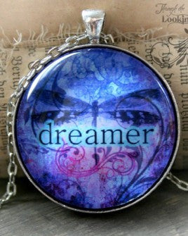 Dreamer Looking Glass Pendant