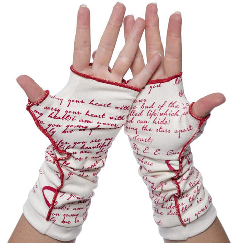 I Carry Your Heart Writing Gloves