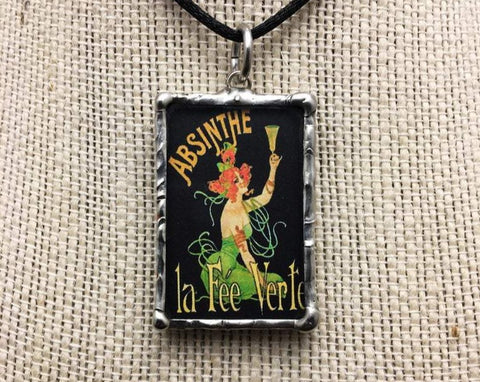 Absinthe Pendant with Oscar Wilde Quote