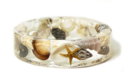 Round Seashell Resin Bracelet